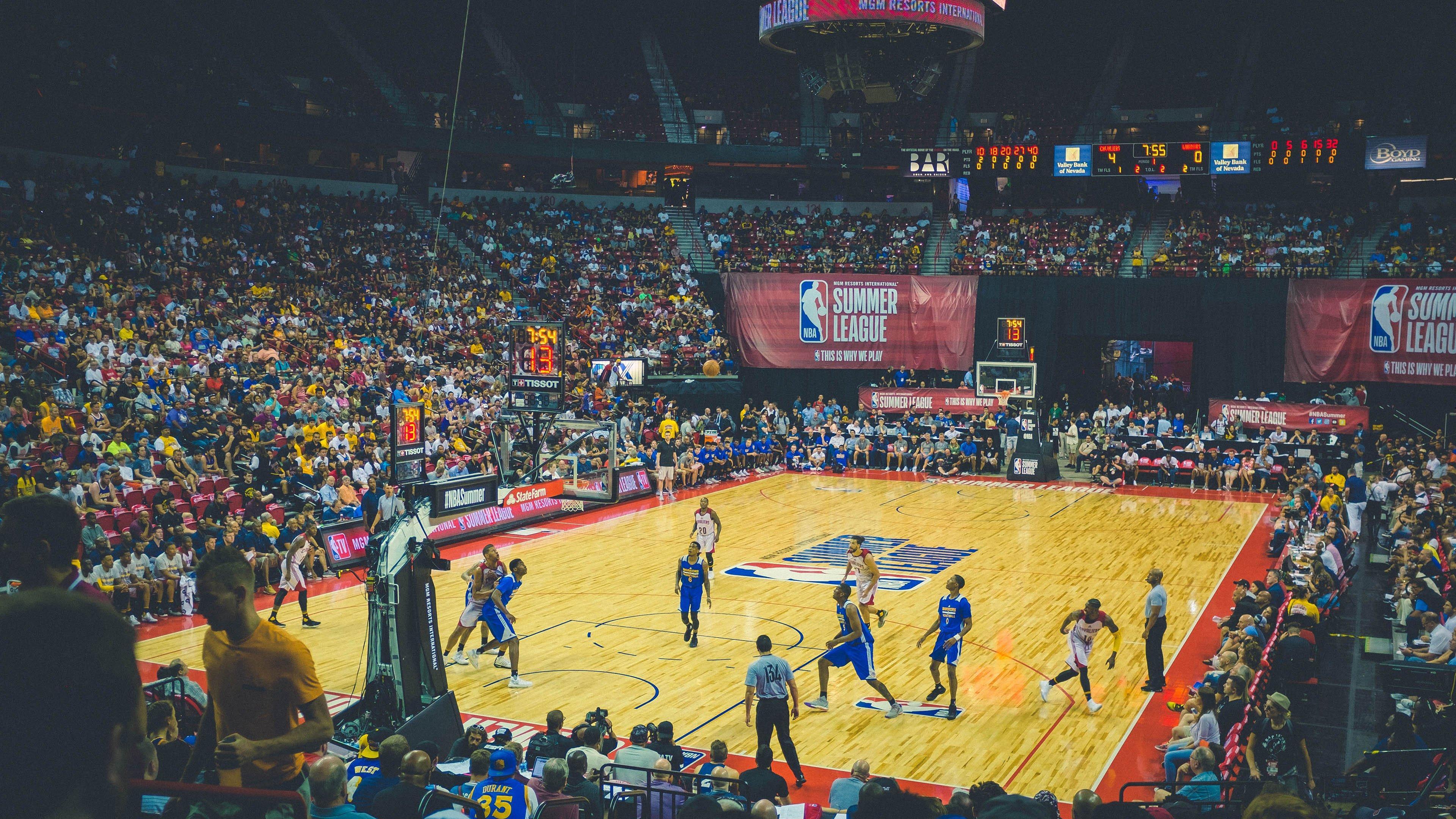 兰德尔自责篮板表现，尼克斯众将誓言全面提升状态