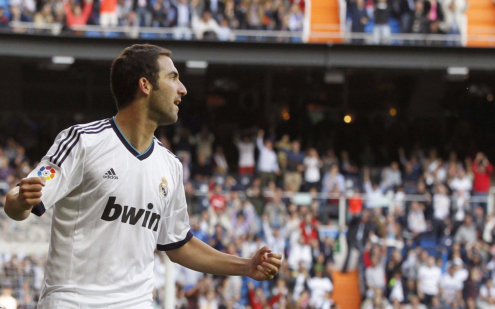 防守铁闸留守玫瑰城！塞布尔执行1155万球员选项，开拓者重建再添关键拼图